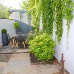 The Old Post Office Tatil Evi Barbon