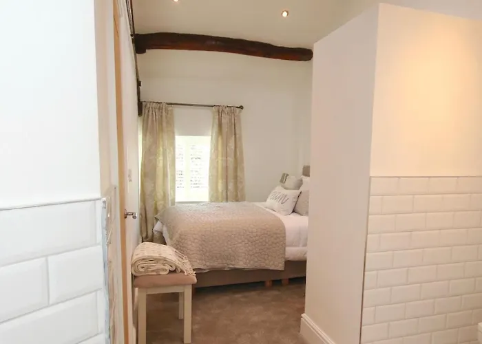 בית נופש The Old Post Office Barbon