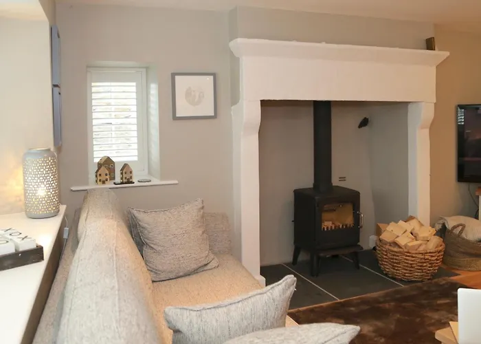 בית נופש The Old Post Office Barbon