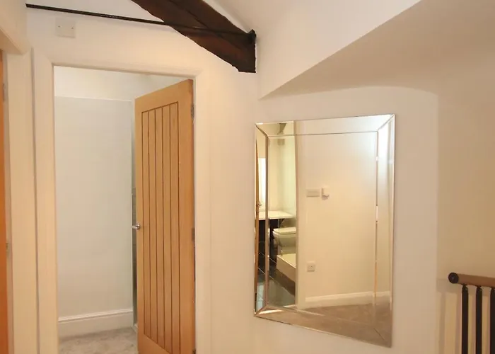 בית נופש The Old Post Office Barbon