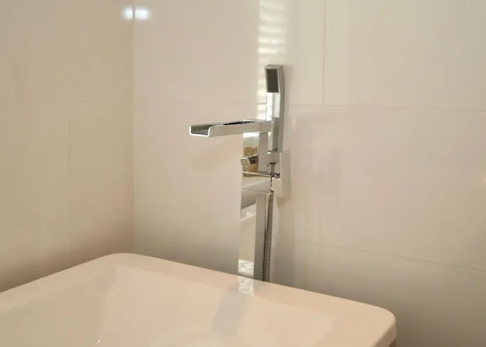 The Old Post Office בית נופש *